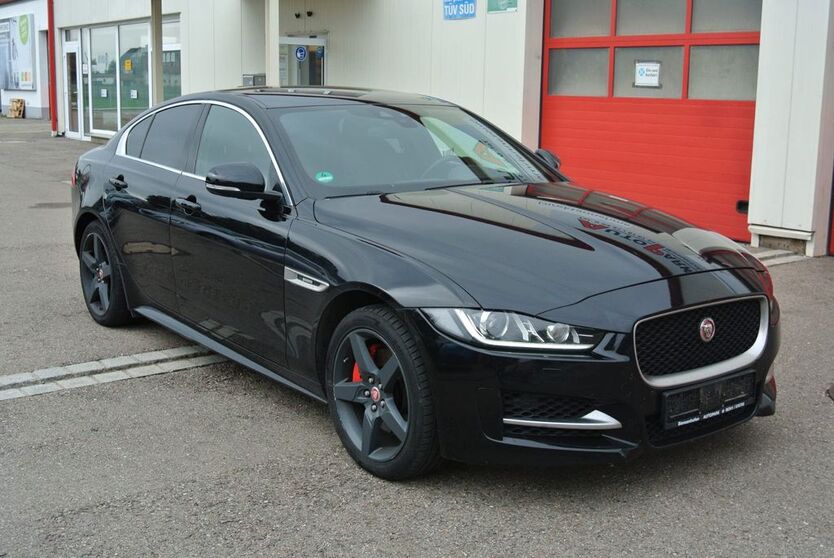 Jaguar XE 174.000 km 16.900 € Biessenhofen 87640