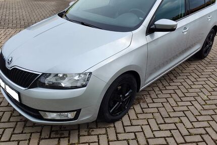 Skoda Rapid 131.684 km 7.900 &euro; Wildeck 36208