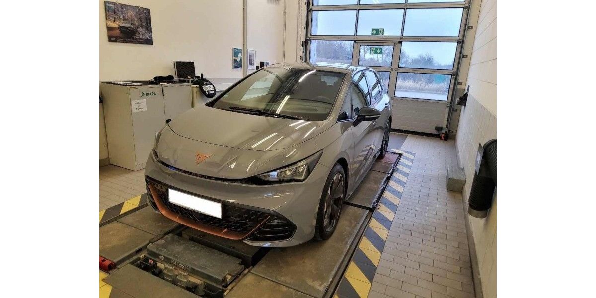 Cupra Born 20.767 km 28.840 &euro; Hennef 53773