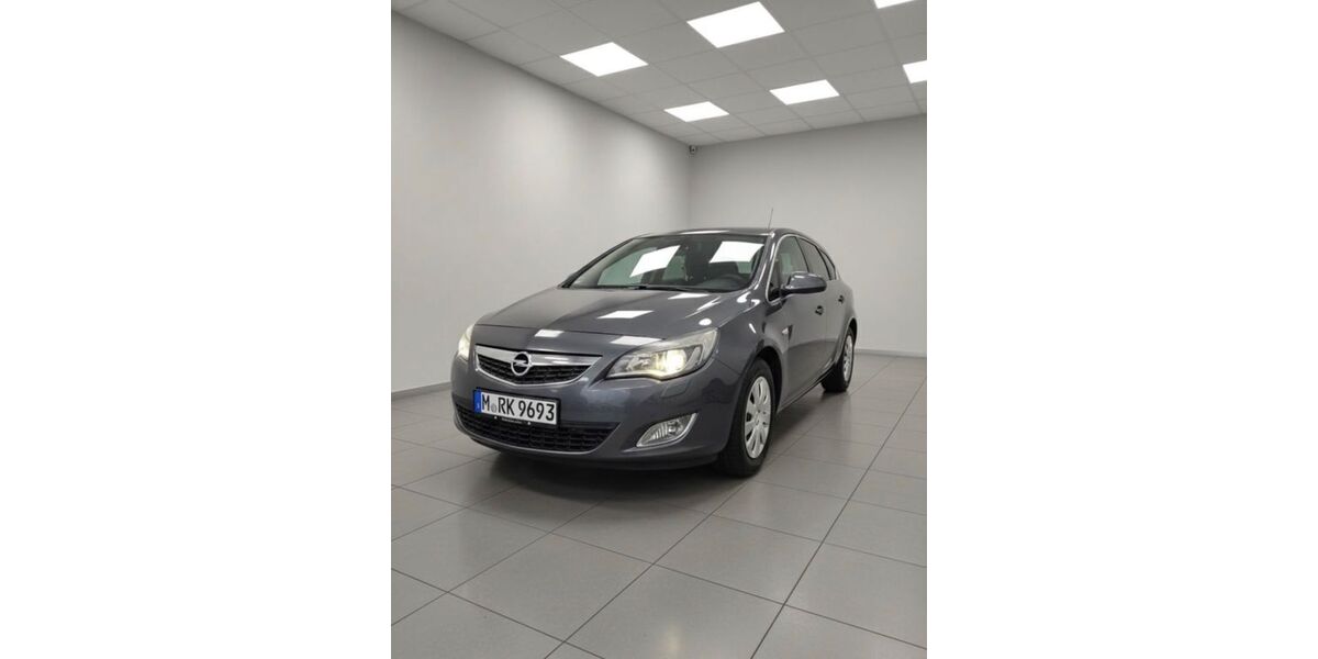 Opel Astra 119.000 km 5.999 &euro; München 80937