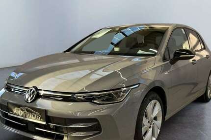 VW Golf 2.500 km 36.180 &euro; Brandenburg 14770