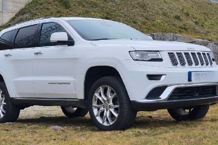 Jeep Grand Cherokee 137.258 km 17.300 &euro; Hellenthal 53940