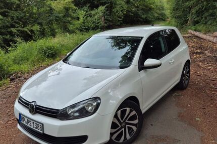 VW Golf 68.000 km 6.500 &euro; HEPPENHEIM 64646