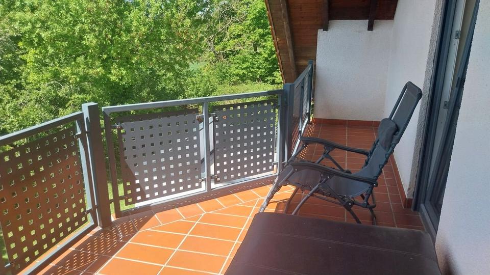 Einfamilienhaus Perl - 8 Zimmer, 180 m&sup2;, 650.000&euro; | Angebot:26768287