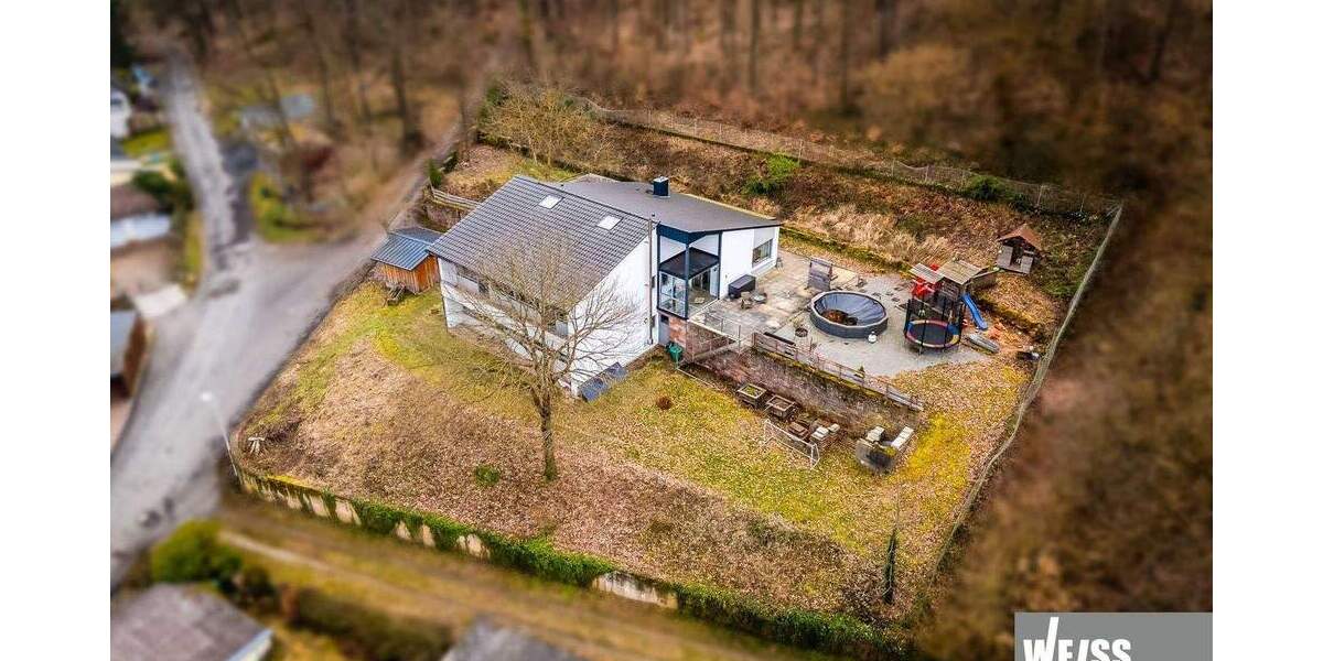 Einfamilienhaus Gemünden am Main Wernfeld - 8 Zimmer, 243 m&sup2;, 635.000&euro; | Angebot:25703508