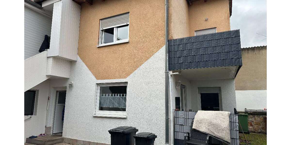 Haus zum Kaufen in Kirchheimbolanden 379.900 € 220 m² 8 zimmer