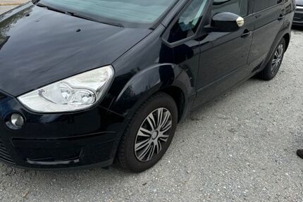 Ford S-Max 219.500 km 1.500 &euro; Falkenberg 84326
