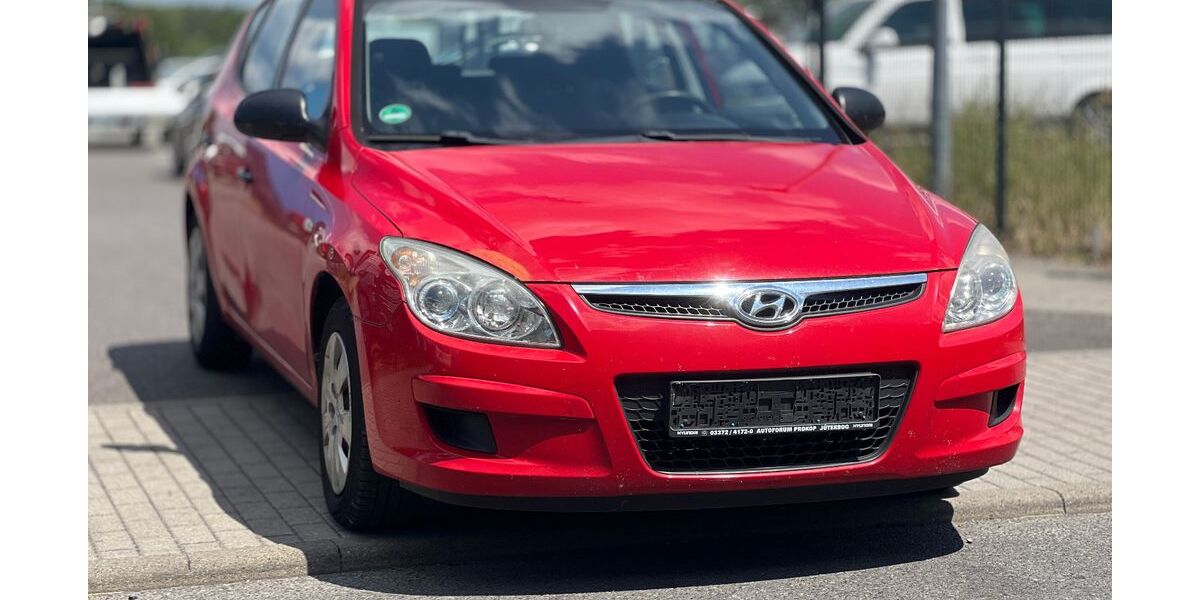 Hyundai i30 173.418 km 1.890 &euro; Wildau 15745