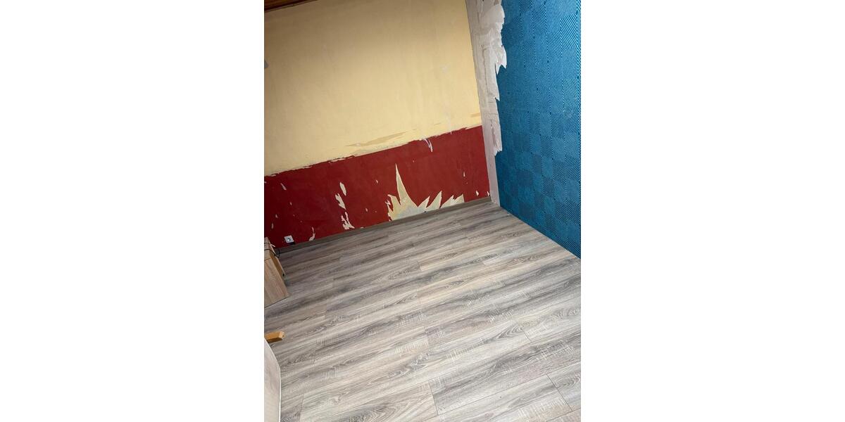 Einfamilienhaus Bad Münder am Deister - 8 Zimmer, 336 m&sup2;, 1.450&euro; | Angebot:24878302