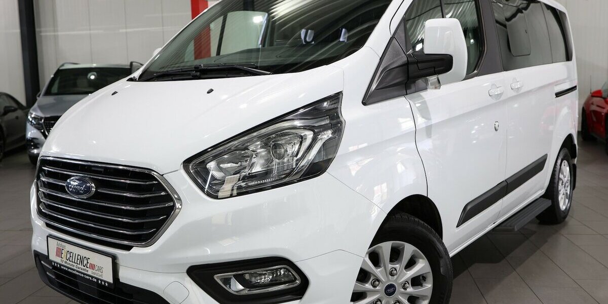 Ford Tourneo Custom 2.0 TDCI 320 L1 / 8-SITZER / NAVI 119.000 km 28.998 &euro; Hamm 59077