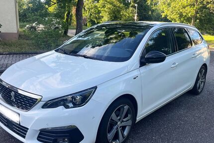 Peugeot 308 80.000 km 13.300 &euro; Karlsruhe 76189