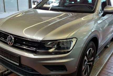 VW Tiguan 49.067 km 22.930 € Osnabrück 49078