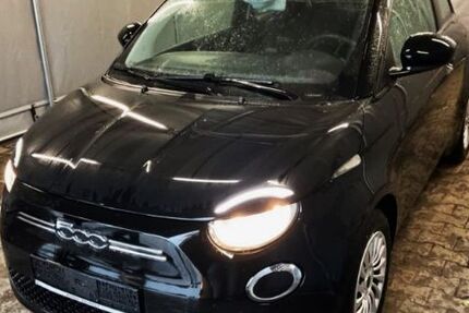 Fiat 500e 10.199 km 11.990 &euro; Lüneburg 21337