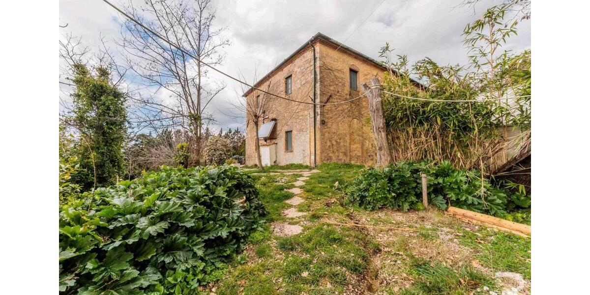 Einfamilienhaus Bingen am Rhein - 10 Zimmer, 300 m&sup2;, 450.000&euro; | Angebot:27202614