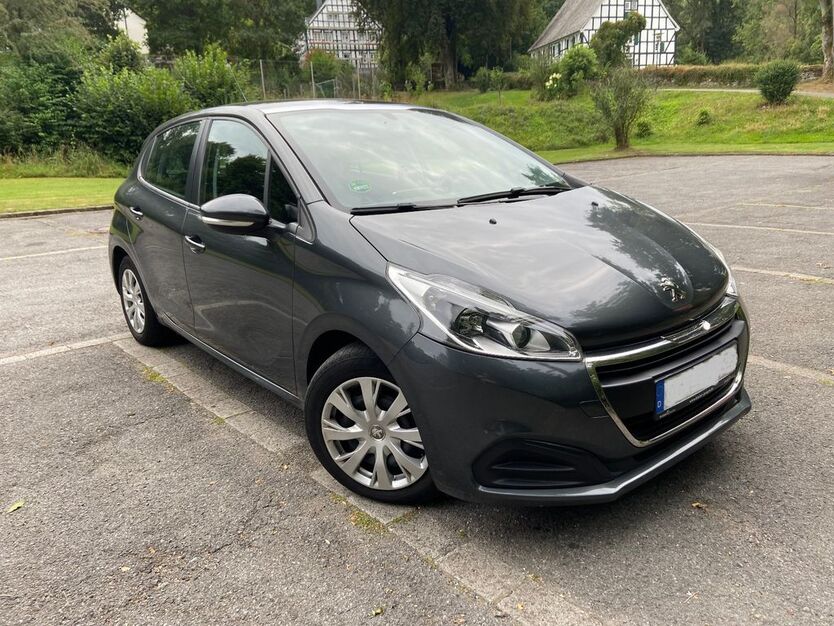 Peugeot 208 129.025 km 7.100 € Bergneustadt 51702