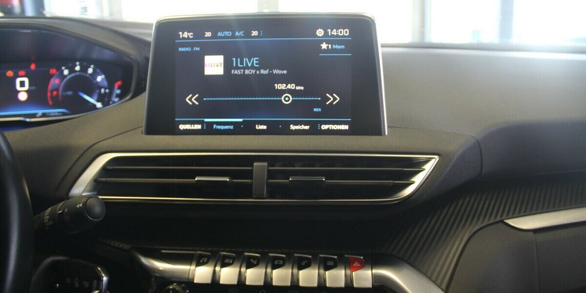 Peugeot 3008 PureTech 130 Stop&Start Crossway 39.028 km 14.980 &euro; Euskirchen 53881