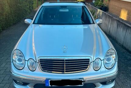 Mercedes-Benz E 55 AMG 150.000 km 22.000 &euro; Lenne 37627