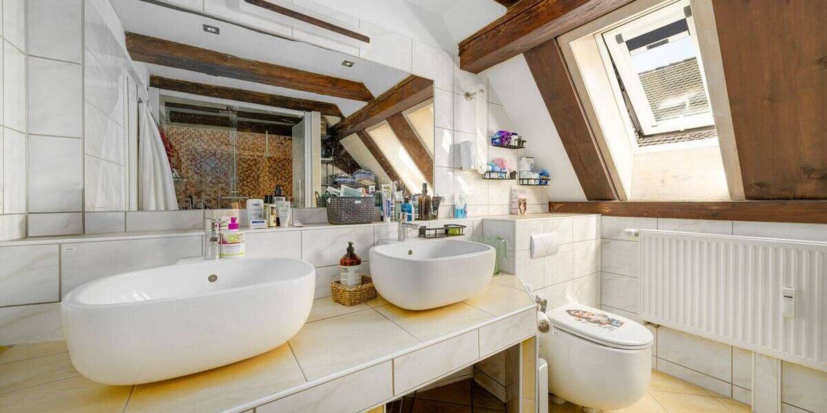 Etagenwohnung Engen - 5 Zimmer, 180 m&sup2;, 470.000&euro; | Angebot:26731043