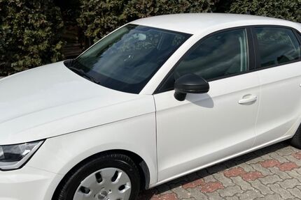 Audi A1 166.789 km 7.900 € Walksfelde 23896