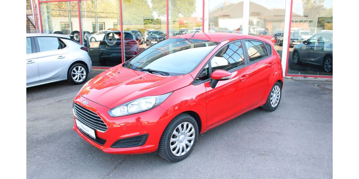 Ford Fiesta 62.001 km 4.700 &euro; Dillingen ST Kicklingen 89407