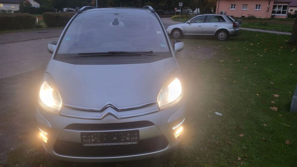 Citroen C4 Picasso 198.000 km 1.799 € Ilsfeld 74360