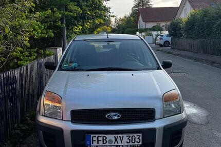 Ford Fusion 138.432 km 2.200 &euro; Fürstenfeldbruck 82256