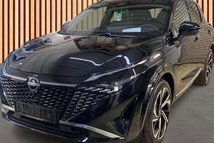 Nissan Qashqai 8.455 km 29.980 € Dresden/Weißig 01328