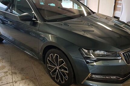 Skoda Superb 69.496 km 26.900 &euro; Velburg 92355