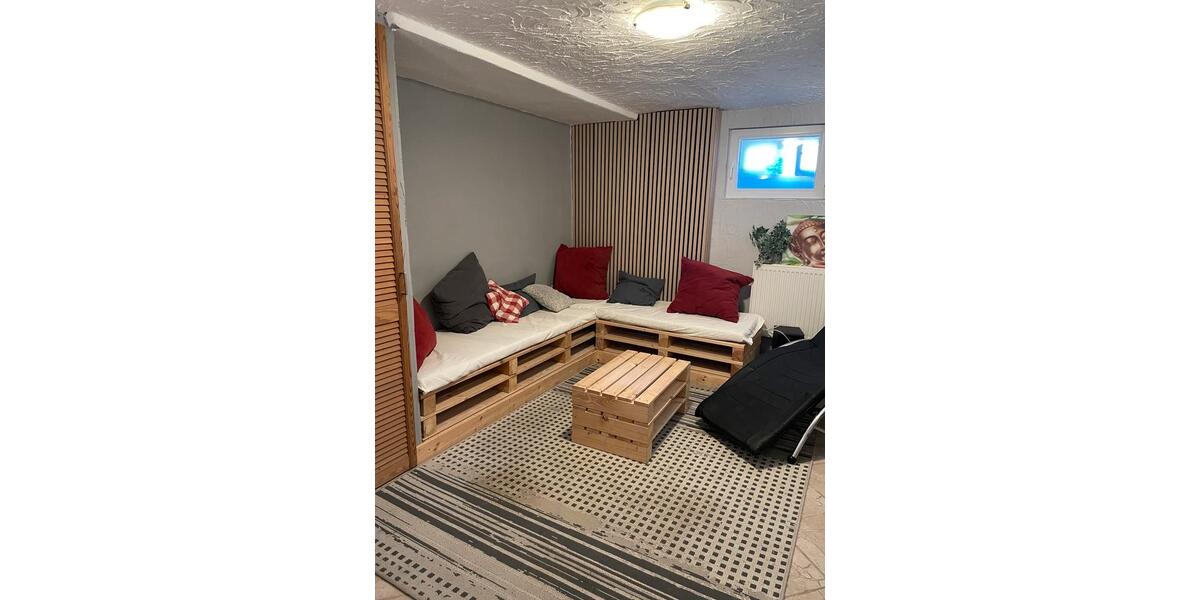 Einfamilienhaus Homburg - 8 Zimmer, 220 m&sup2;, 450.000&euro; | Angebot:26902380