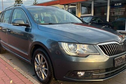 Skoda Superb 169.000 km 6.990 &euro; Minden 32423