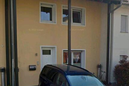 Haus Kahl am Main - 5 Zimmer, 150 m&sup2;, 1.750&euro; | Angebot:24364322