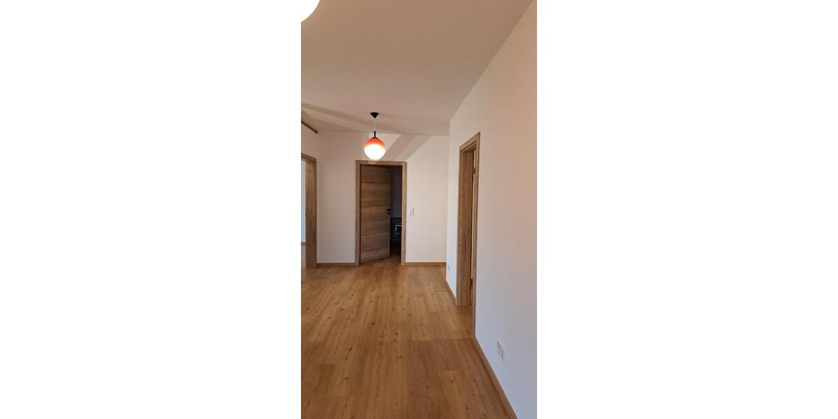 Dachgeschoßwohnung Untergriesbach - 1 Zimmer, 100 m&sup2;, 1.025&euro; | Angebot:26211420