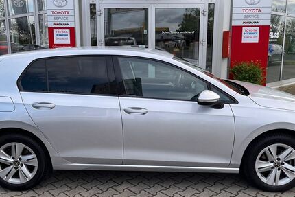 VW Golf 47.500 km 22.960 &euro; Zeithain 01619
