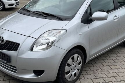 Toyota Yaris 37.655 km 6.900 &euro; Achstetten 88480