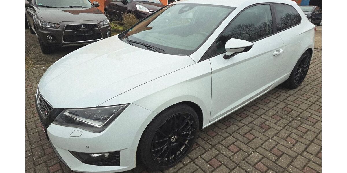 Seat Leon 101.875 km 10.490 &euro; Chemnitz 09114