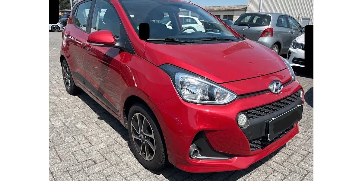 Hyundai i10 108.000 km 10.999 &euro; Ditzingen 71254