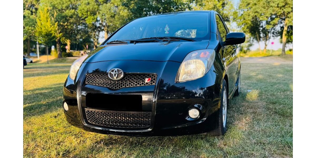 Toyota Yaris 165.000 km 3.800 &euro; Hückelhoven 41836
