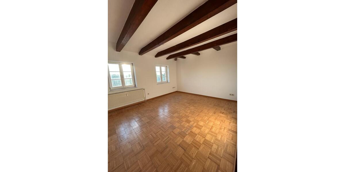 Dachgeschoßwohnung Brüel - 3 Zimmer, 59 m&sup2;, 475&euro; | Angebot:26113305
