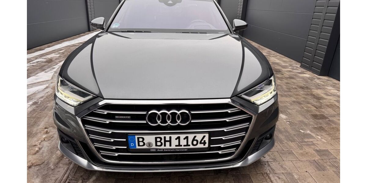 Audi A8 80.000 km 45.500 &euro; Berlin 10553