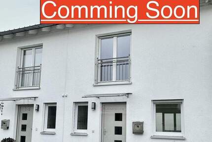 Provisionsfrei - Das Doppelte Lottchen - 2 Doppelhaushälften - 1 vermietet, eine frei zum Bezug 6 zimmer