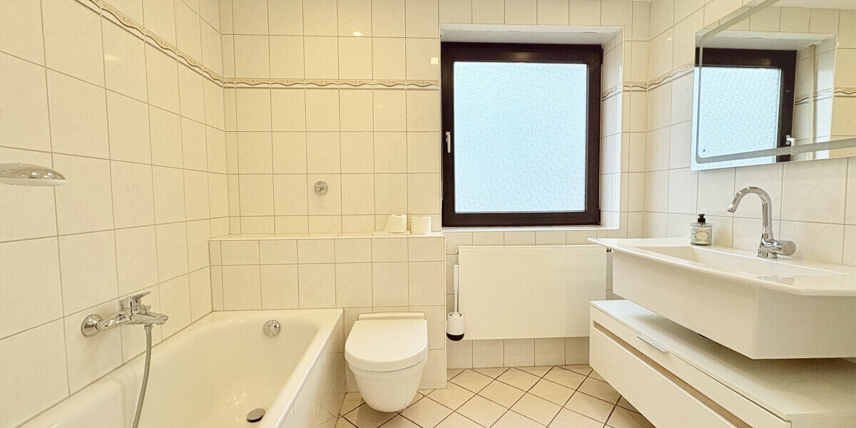 ***Attraktives 2-Familienhaus in ruhiger Lage – ideal für Familien oder Generationenwohnen*** - Zweifamilienhaus München Pasing-Obermenzing | Angebot:25853824