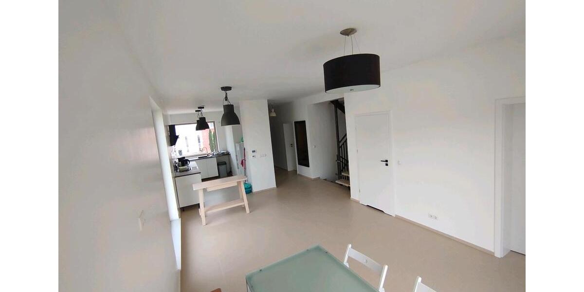 Doppelhaushälfte Lauda-Königshofen Königshofen - 5 Zimmer, 147 m&sup2;, 1.420&euro; | Angebot:26125620