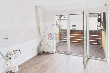 Wohnung Gera Innenstadt - 4 Zimmer, 116 m&sup2;, 816&euro; | Angebot:25692448