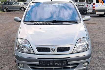 Renault Scenic 143.000 km 2.500 &euro; Berlin 12459