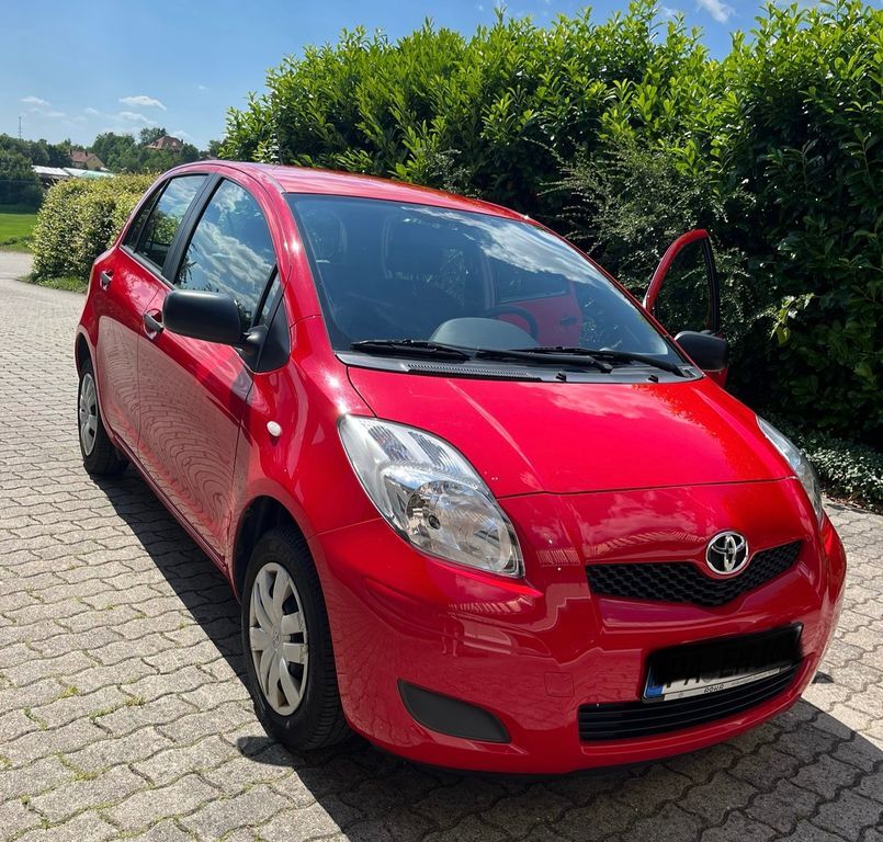 Yaris