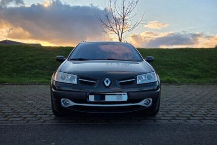 Renault Megane 111.000 km 2.699 &euro; Lahnau 35633