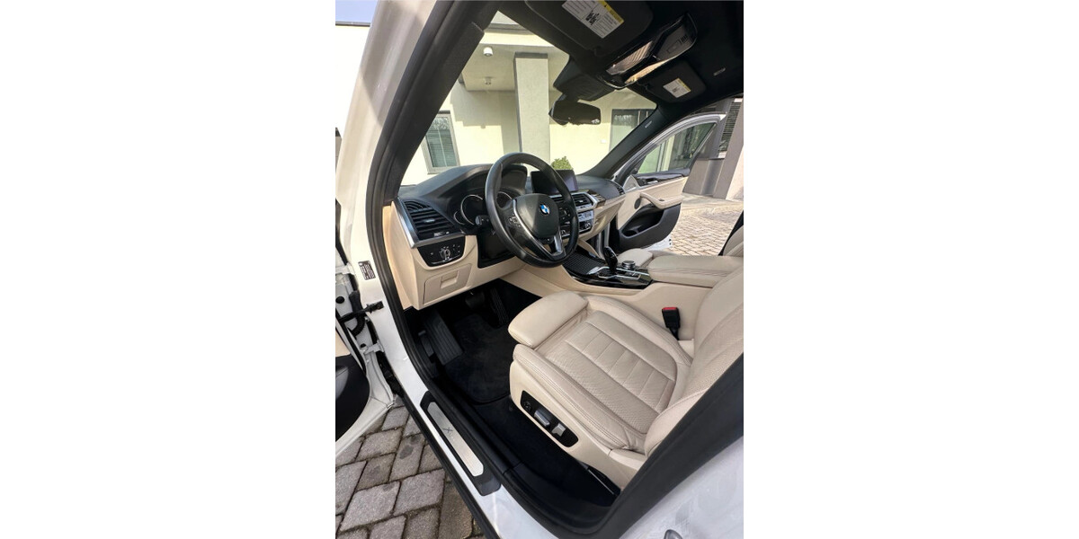 BMW X4 99.700 km 36.500 &euro; Berlin 10178