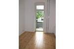 nette Mieter gesucht ! MiT Holzdielung - 3 Zimmer- MIT BaLkoN