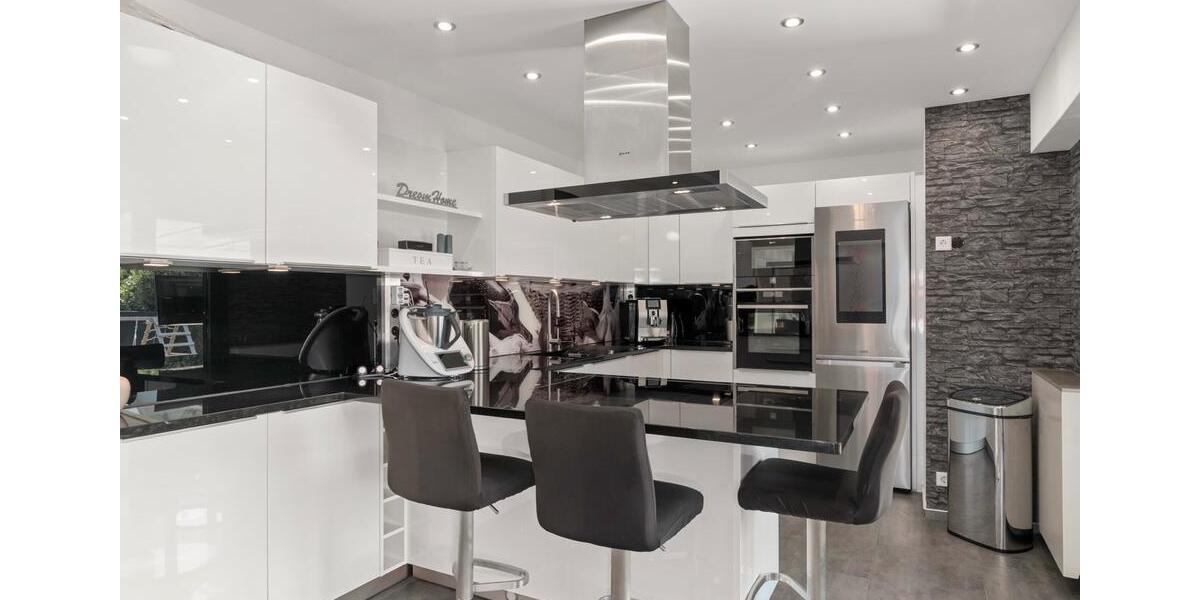 Bungalow Lengerich - 7 Zimmer, 189 m&sup2;, 1.700&euro; | Angebot:25366321