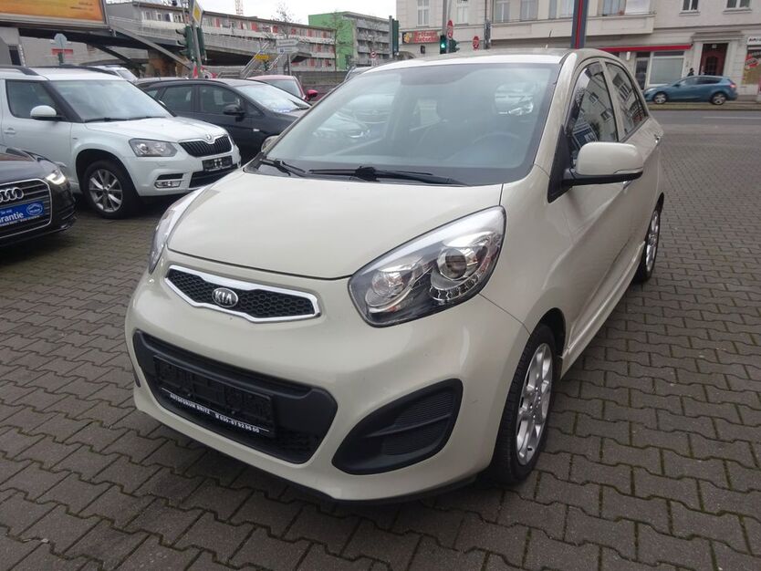 Kia Picanto 62.000 km 9.490 € Berlin 12347